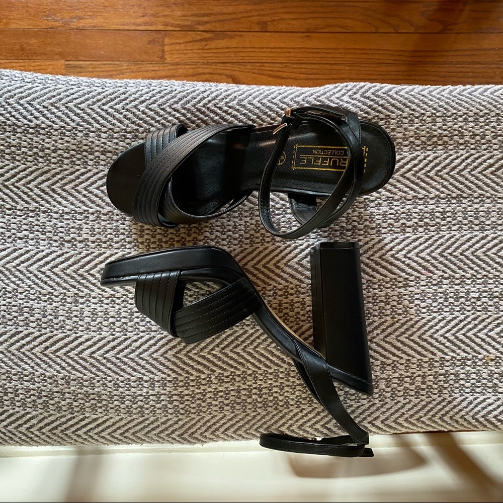Black platform heels, NWB - Picture 2 of 6